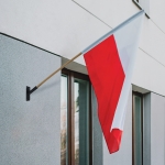 Zestaw: Uchwyt pojedynczy na flagę czarny + flaga POLSKI 110x70 + styl 120