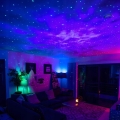 PROJEKTOR GWIAZD LAMPKA NOCNA DLA DZIECI RZUTNIK ASTRONAUTA KOSMOS USB