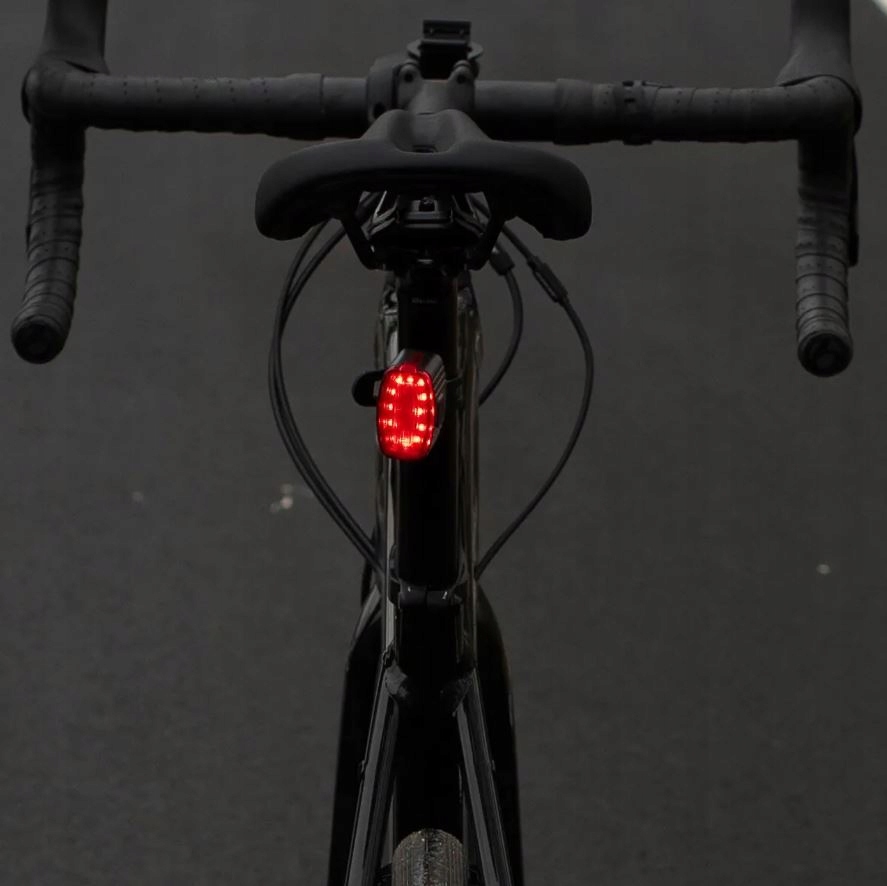 LAMPA ROWEROWA ŚWIATŁO PRZÓD TYŁ LED NA ROWER KIEROWNICĘ MOCNA USB 2SZT