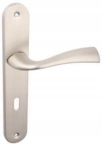 MALTA KLAMKA NA DŁUGI SZYLDZIE NA KLUCZ SATYNA MAT