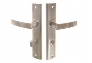 AURA KLAMKA NA DŁUGIM SZYLDZIE POKRĘTŁO WC SATYNA