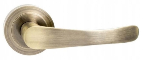 9d558bfb44f39a9d83b0c386f581