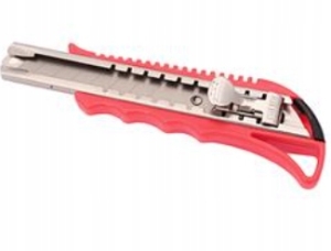 NÓŻ Z OSTRZEM ŁAMANYM 18MM PRO-TECHNIK MET.BLOKADA