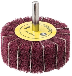 ŚCIERNICA LISTKOWA Z WŁÓKNINĄ 63,5 x 6 mm P120